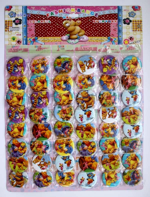 winnie the pooh 4.5 cm badge