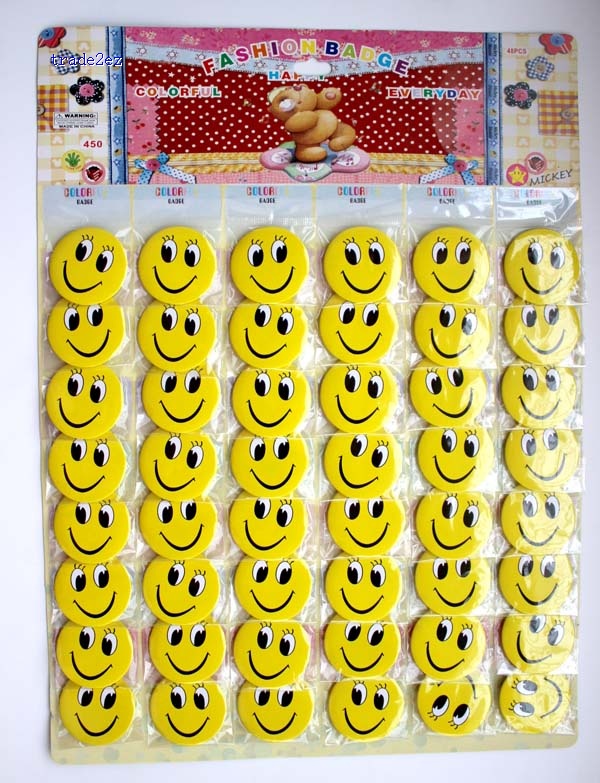 face smile 4.5cm badge new