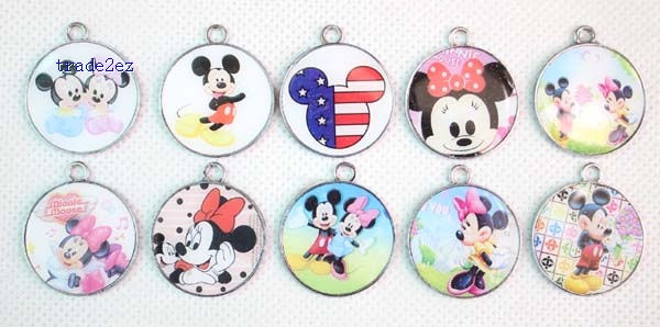 mickey minnie mouse round pendant