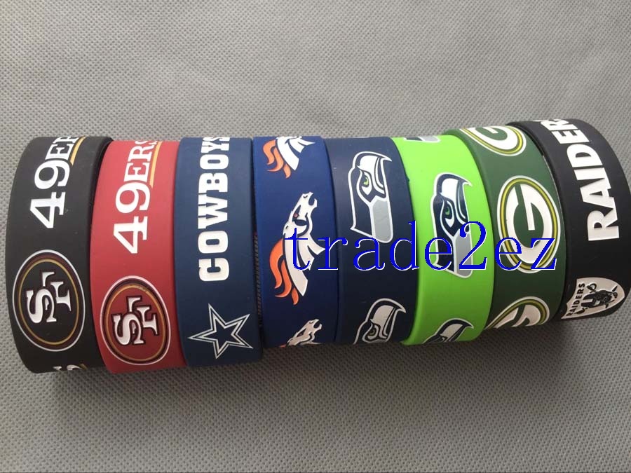 49ers Cowboys Broncos Packers Raiders NFL Bracelet