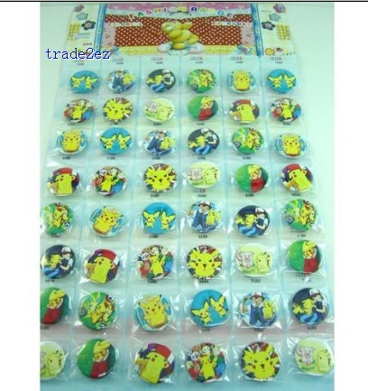 Pikachu 3 cm badge pin random new